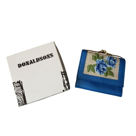 Vintage Princess Gardner Blue Gold Floral Needlepoint French Leather Wallet - Picture 2 of 10